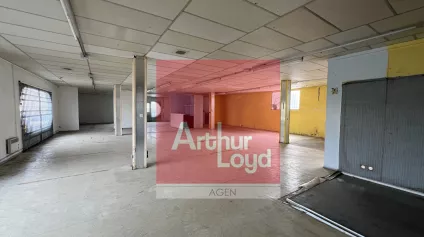 Local commercial de 400 m² à vendre - Offre immobilière - Arthur Loyd